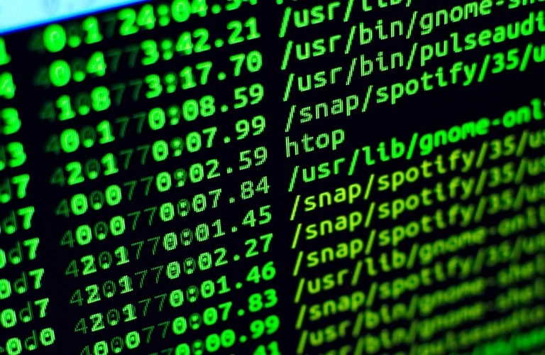 新たな挑戦を！Linux未経験者歓迎の正社員募集